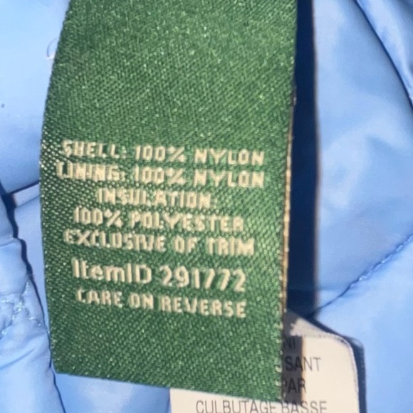 L.L.Bean women's quilted puffer jacket in sky blue with a snap-button closure - Picture 4 of 4